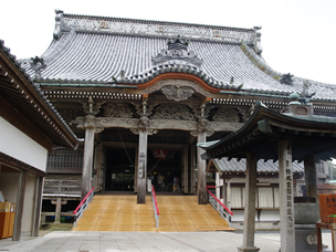誕生寺